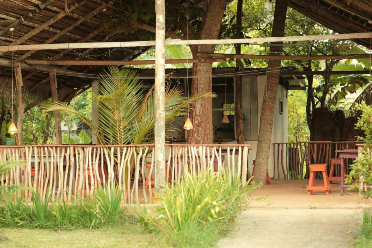 Panora Garden Hotel Mirissa Bagian luar foto