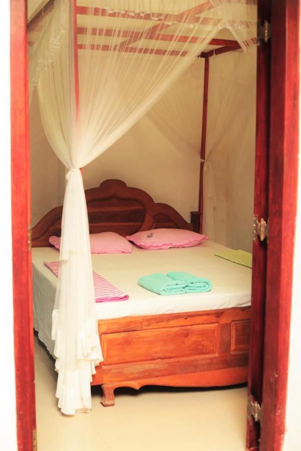 Panora Garden Hotel Mirissa Bagian luar foto